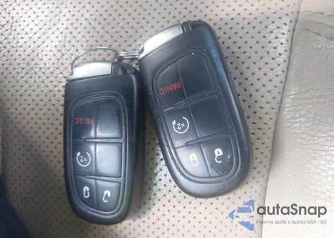 2015 Ram 2500 Laramie z USA, uszkodzony, nr VIN 3C6UR5FL5FG521359